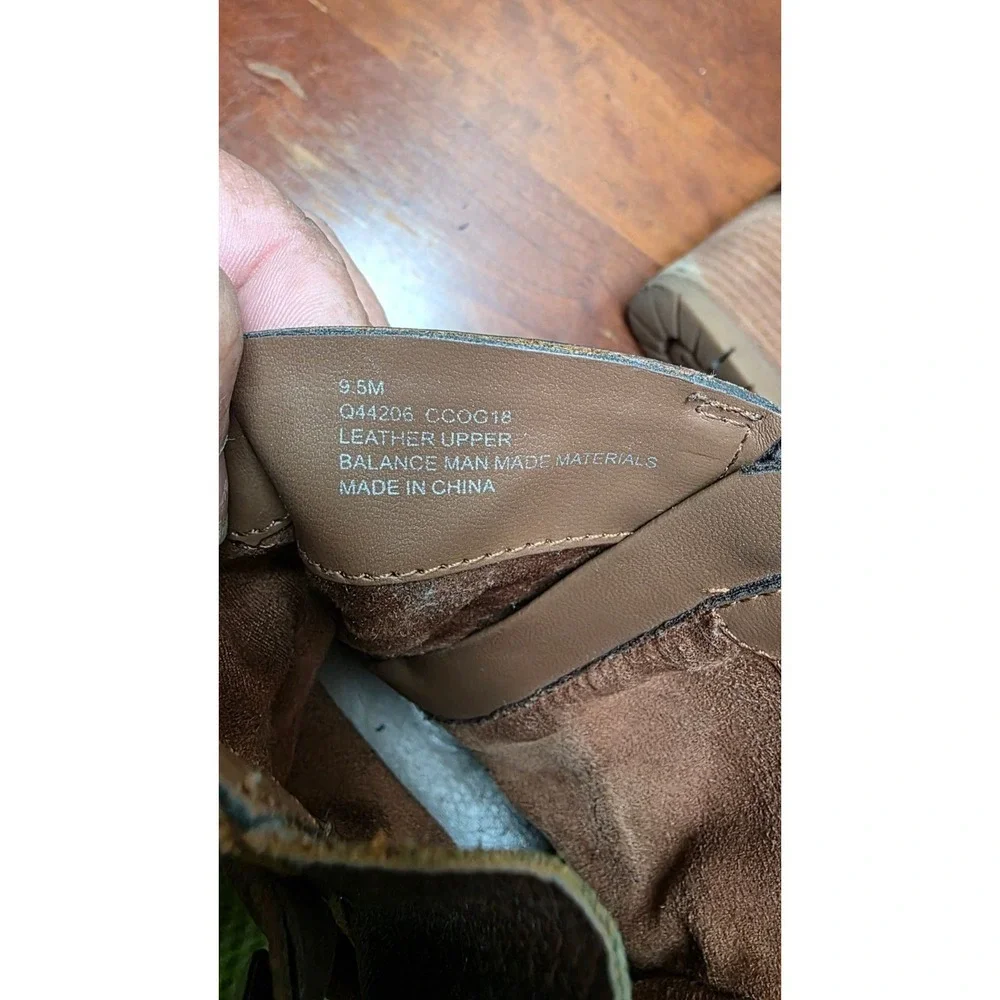 Korks-Ease Brown Ankle Boots Buckle & Stacked Heel Distressed Leather Size 9.5